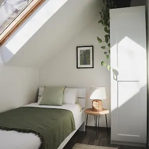 Urban Jungle - Free Parking Apartment Ljubljana
